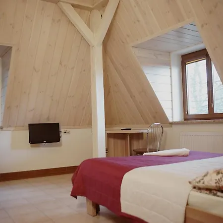Inn Zagroda
